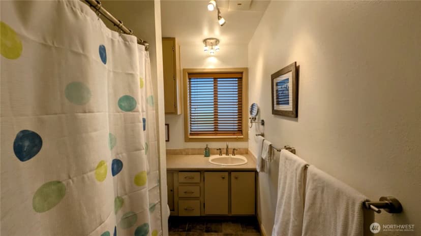 Property photo for 33513 G Street, Ocean Park photo 27