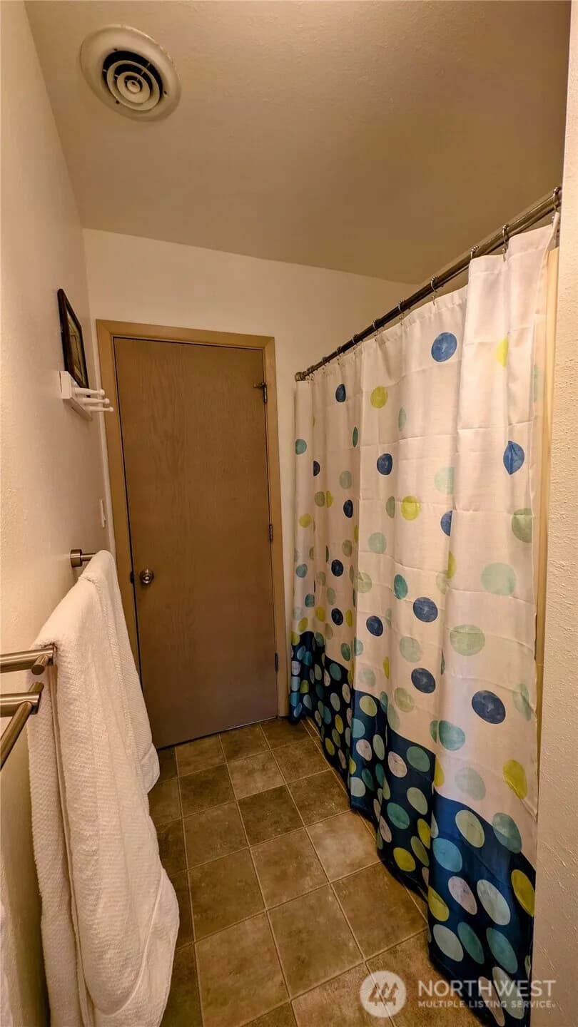 Property photo for 33513 G Street, Ocean Park photo 25