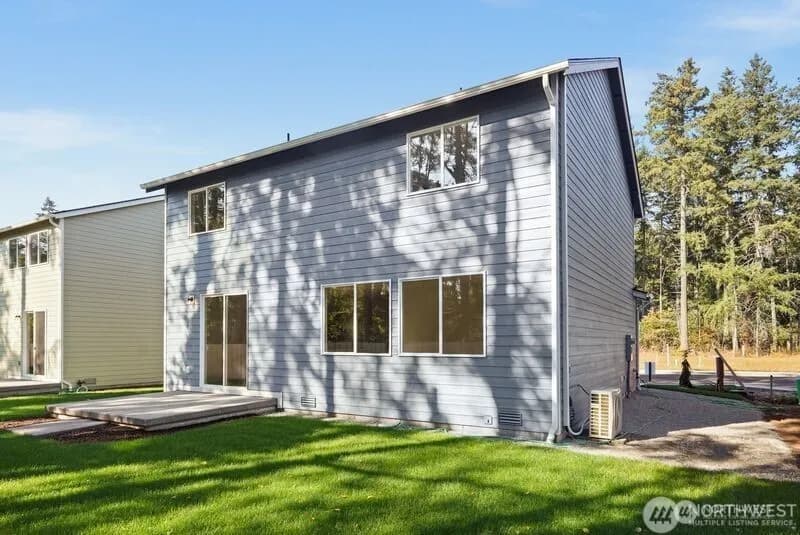 Property photo for 1406 60th Avenue Ne, Tacoma photo 25