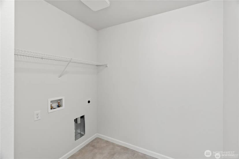 Property photo for 1402 60th Avenue Ne, Tacoma photo 27