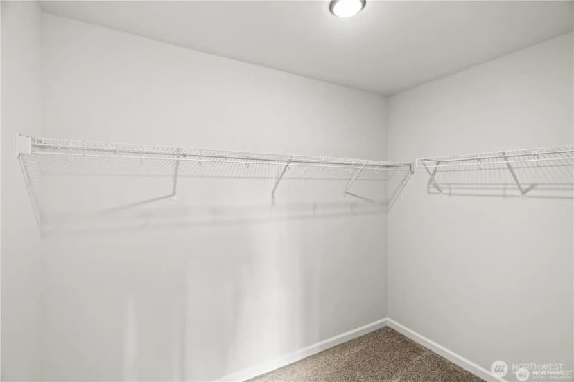Property photo for 1402 60th Avenue Ne, Tacoma photo 19