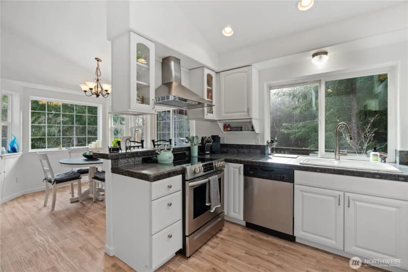 Property photo for 405 Andrews Avenue, Cosmopolis photo 8