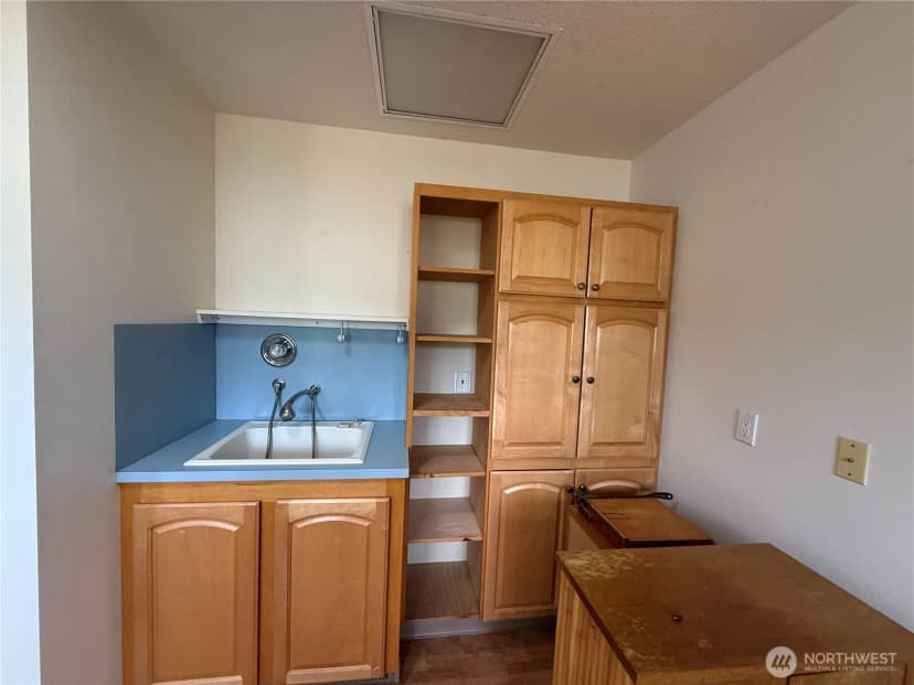 Property photo for 29510 Sandridge Road, Ocean Park photo 24