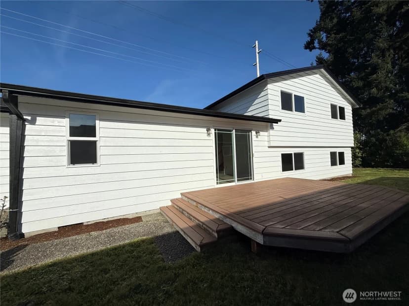 Property photo for 1716 W Young Street, Elma photo 36