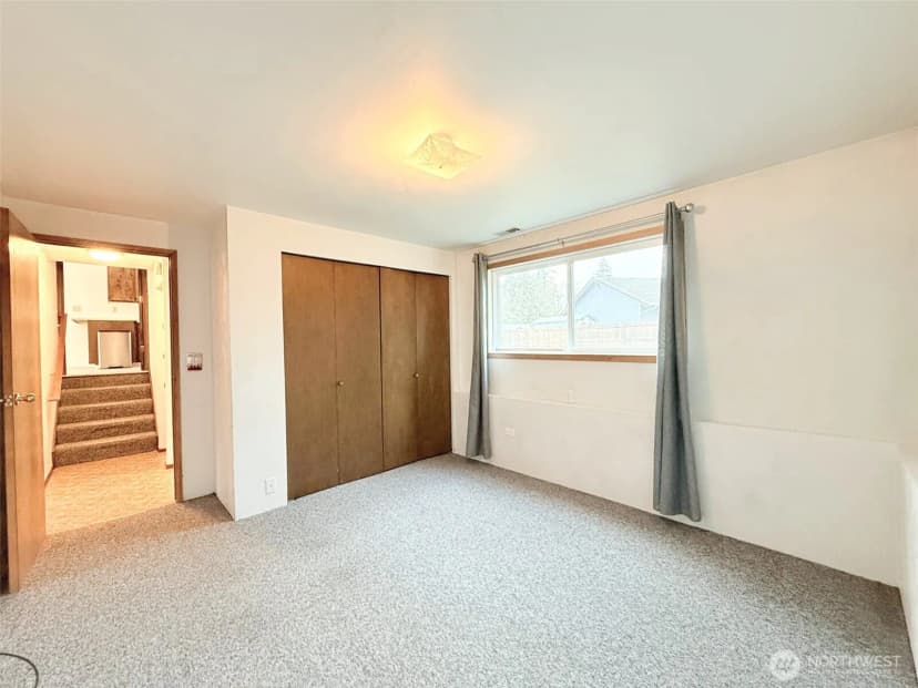 Property photo for 1716 W Young Street, Elma photo 23