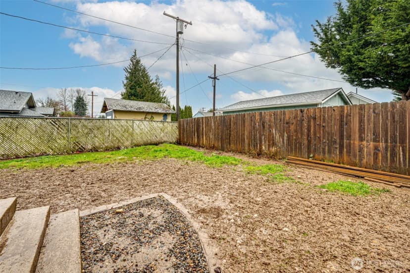 Property photo for 735 Nw New York Avenue, Chehalis photo 31