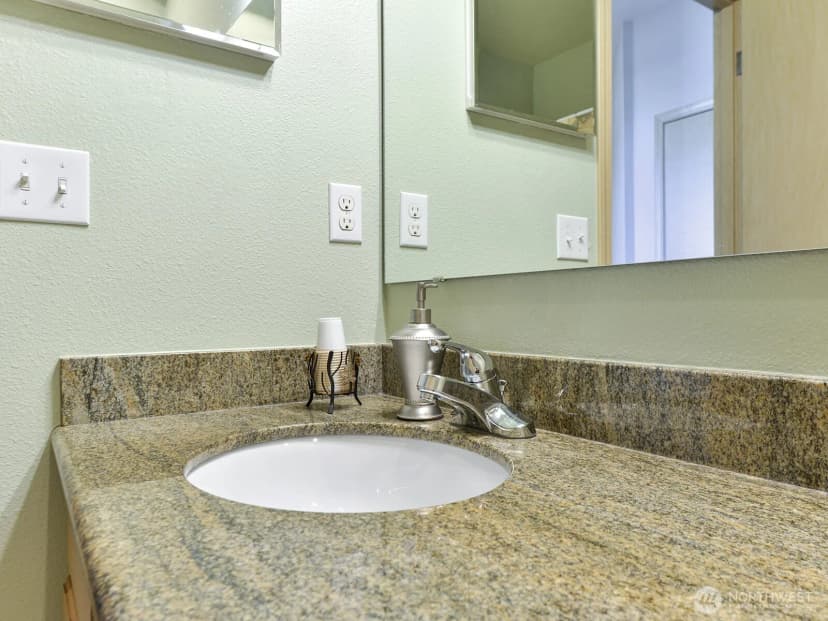 Property photo for 14414 21st Avenue E, Tacoma photo 17