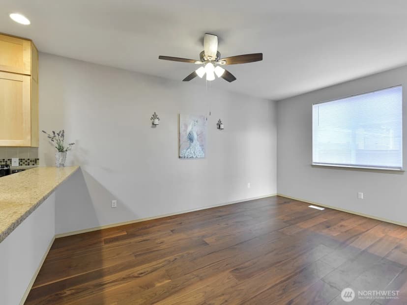 Property photo for 14414 21st Avenue E, Tacoma photo 3