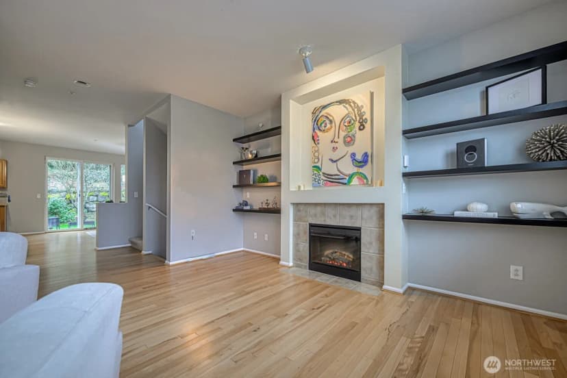Property photo for 3733 S Holly Park Drive #4, Seattle photo 6