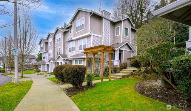 Property photo for 3733 S Holly Park Drive #4, Seattle