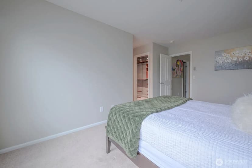 Property photo for 3733 S Holly Park Drive #4, Seattle photo 20