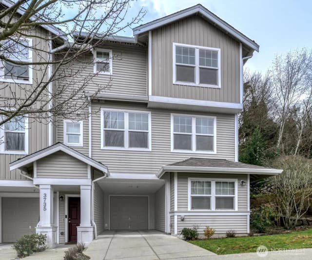 Property photo for 3733 S Holly Park Drive #4, Seattle photo 2
