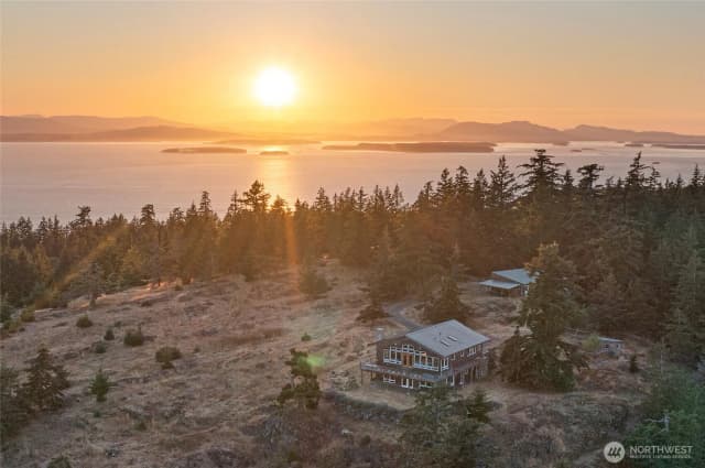 Property photo for 312 Stormridge Road, Friday Harbor