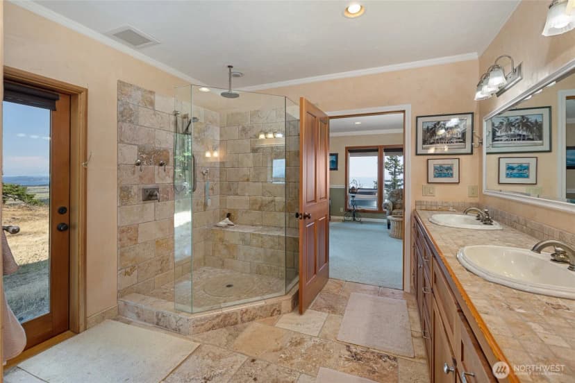 Property photo for 312 Stormridge Road, Friday Harbor photo 32