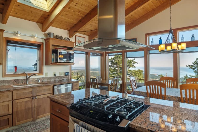 Property photo for 312 Stormridge Road, Friday Harbor photo 12