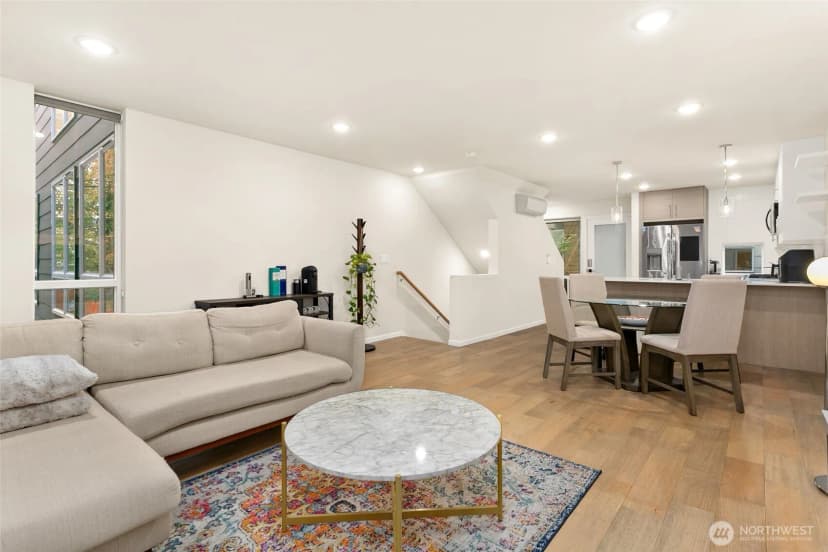 Property photo for 1709 15th Avenue S, Seattle photo 8