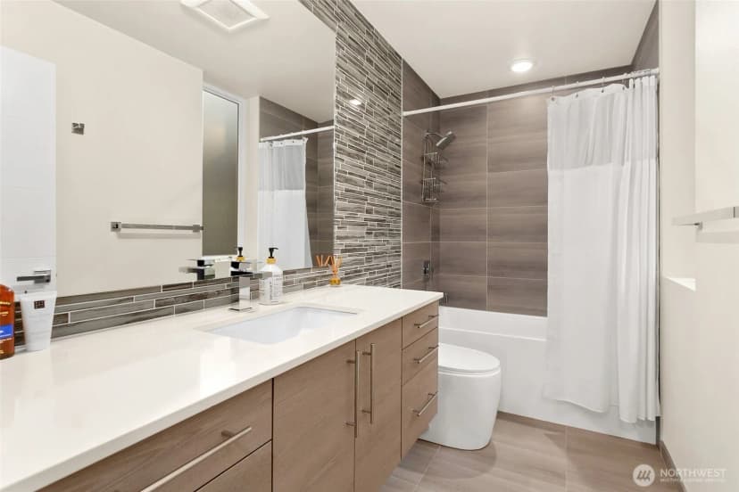 Property photo for 1709 15th Avenue S, Seattle photo 19