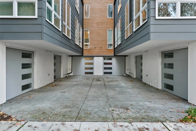 Property photo for 1709 15th Avenue S, Seattle photo 22