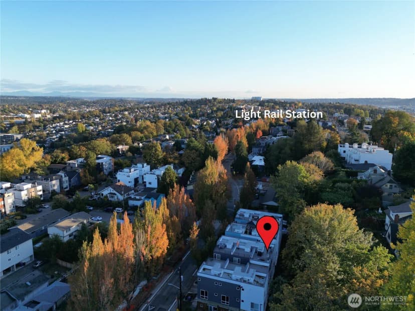 Property photo for 1709 15th Avenue S, Seattle photo 23