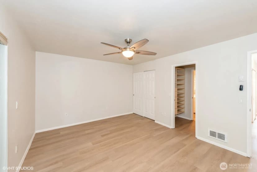 Property photo for 1221 Harbor Avenue Sw #105, Seattle photo 9