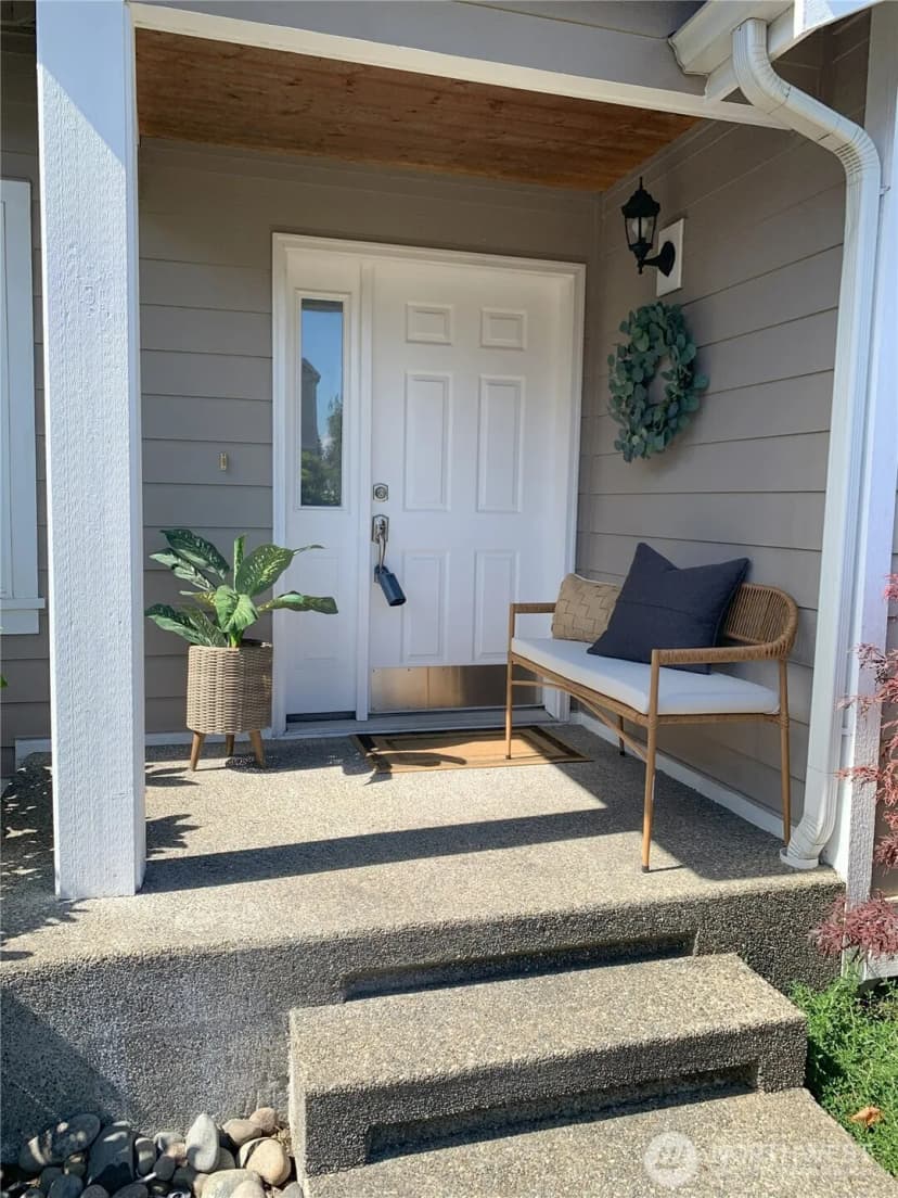 Property photo for 11812 12th Avenue Ct Nw, Gig Harbor photo 5