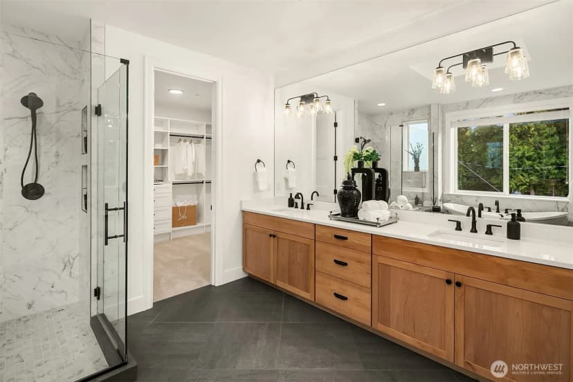 Property photo for 12015 Ne 73rd Street, Kirkland photo 27