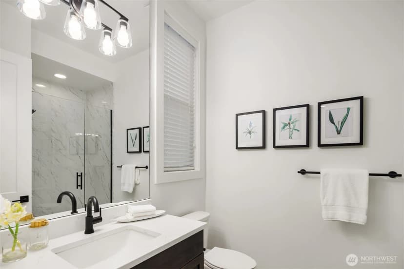 Property photo for 12015 Ne 73rd Street, Kirkland photo 20