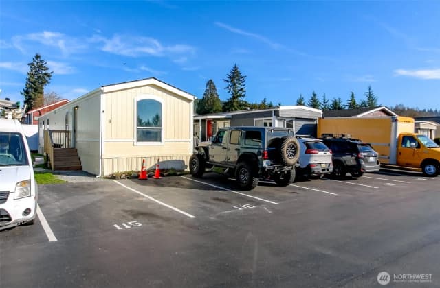 Property photo for 210 37th St Se #8, Auburn