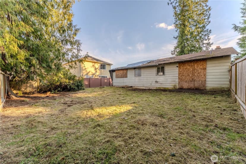 Property photo for 2615 156th Street Sw, Lynnwood photo 20