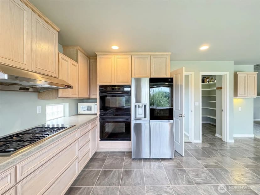 Property photo for 602 Mccomb Road, Sequim photo 12
