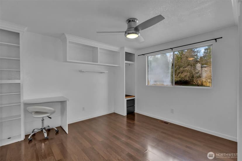 Property photo for 1829 173rd Street Se, Bothell photo 9