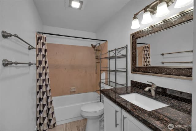 Property photo for 1829 173rd Street Se, Bothell photo 5
