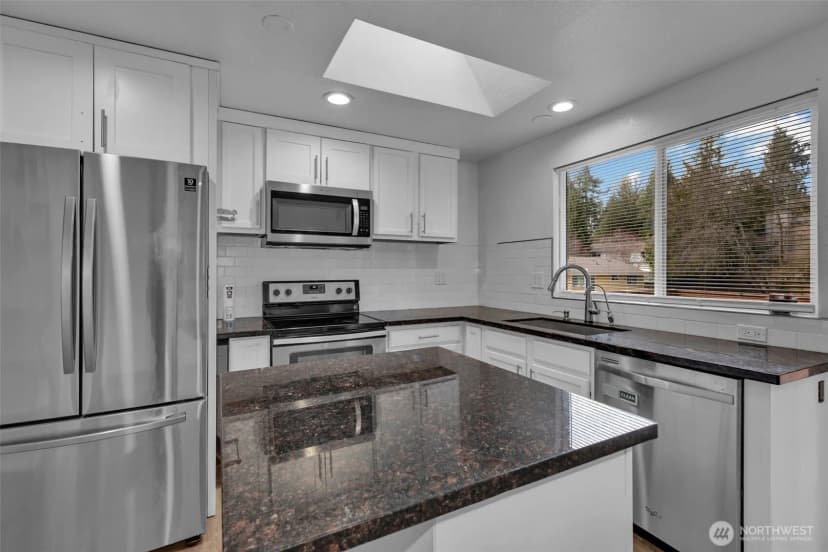 Property photo for 1829 173rd Street Se, Bothell photo 8