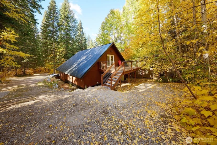 Property photo for 18769 Pine Cone Drive & 17025 Lupine Drive, Leavenworth photo 6