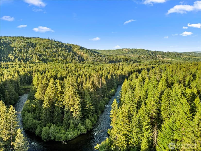 Property photo for 18769 Pine Cone Drive & 17025 Lupine Drive, Leavenworth photo 40