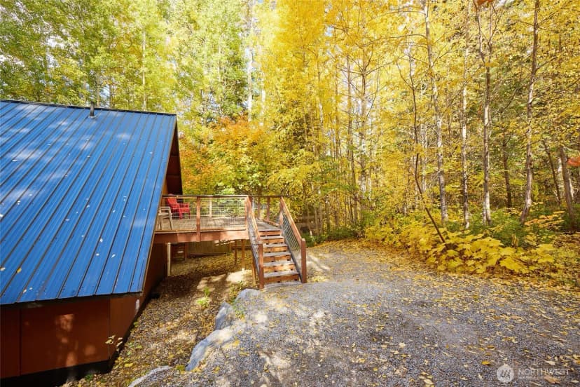 Property photo for 18769 Pine Cone Drive & 17025 Lupine Drive, Leavenworth photo 5