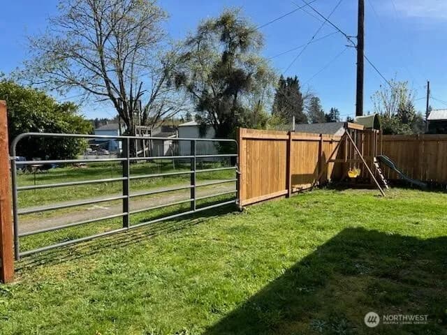 Property photo for 1414 Windsor Avenue, Centralia photo 24