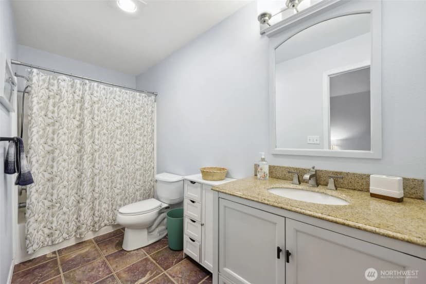 Property photo for 1414 Windsor Avenue, Centralia photo 16