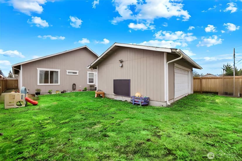 Property photo for 1414 Windsor Avenue, Centralia photo 22