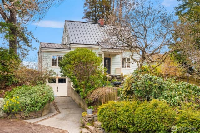 Property photo for 22032 Dockton Road Sw, Vashon photo 4