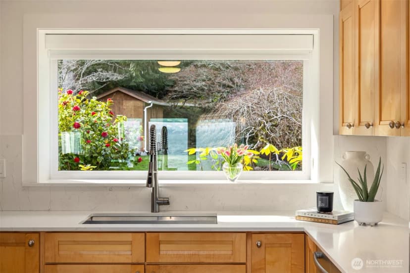 Property photo for 4452 Rockaway Beach Road Ne, Bainbridge Island photo 24