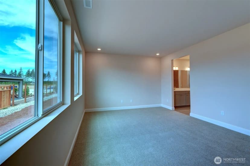 Property photo for 14910 208th Avenue E #1403, Bonney Lake photo 24