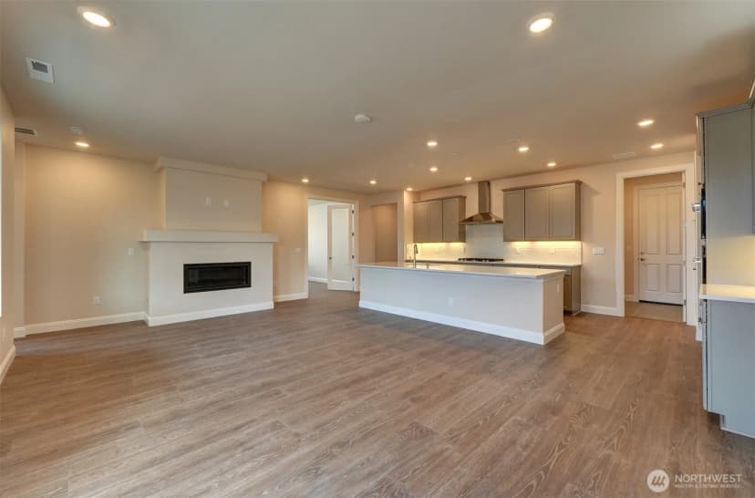 Property photo for 14910 208th Avenue E #1403, Bonney Lake photo 19
