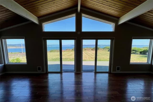 Property photo for 1412 Bonnie View Acres Road, Oak Harbor photo 3