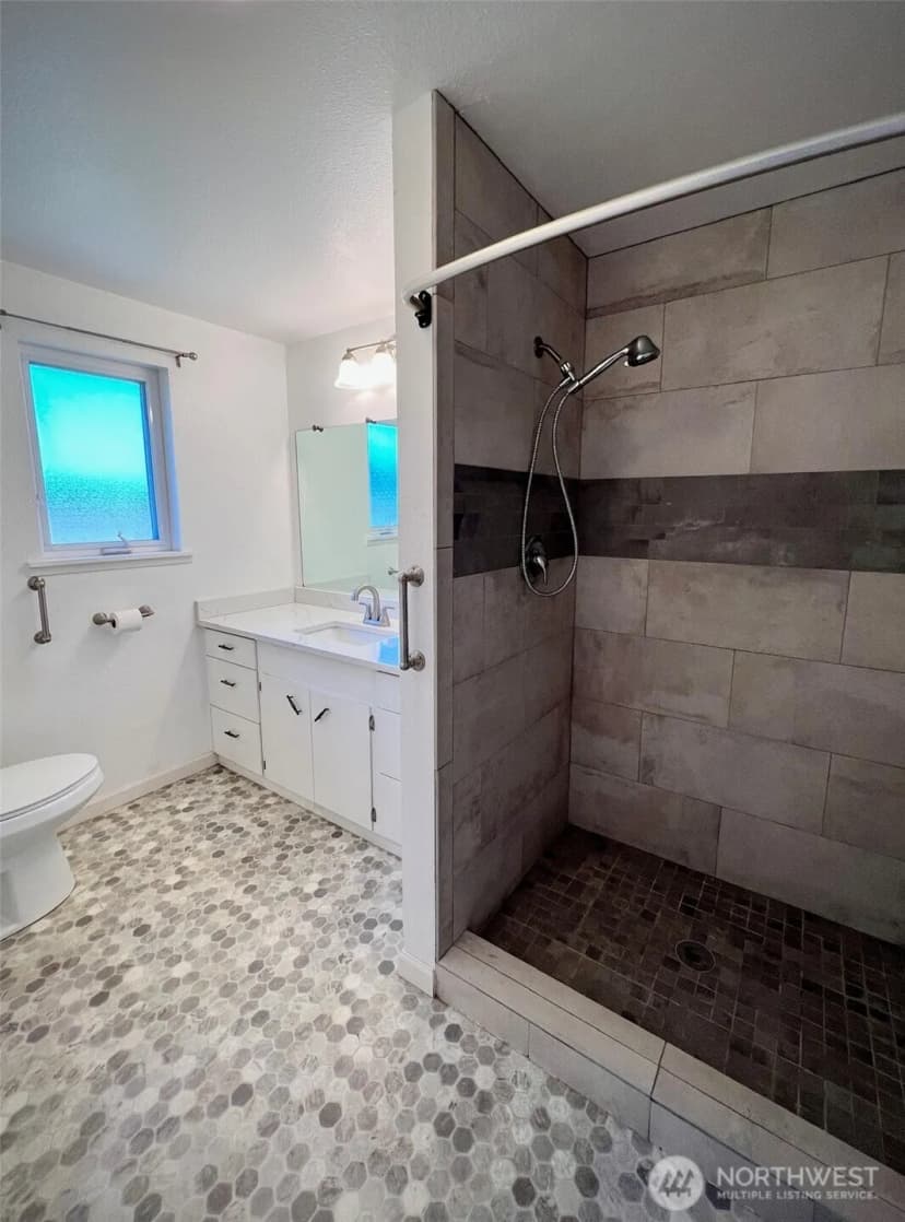 Property photo for 1412 Bonnie View Acres Road, Oak Harbor photo 13