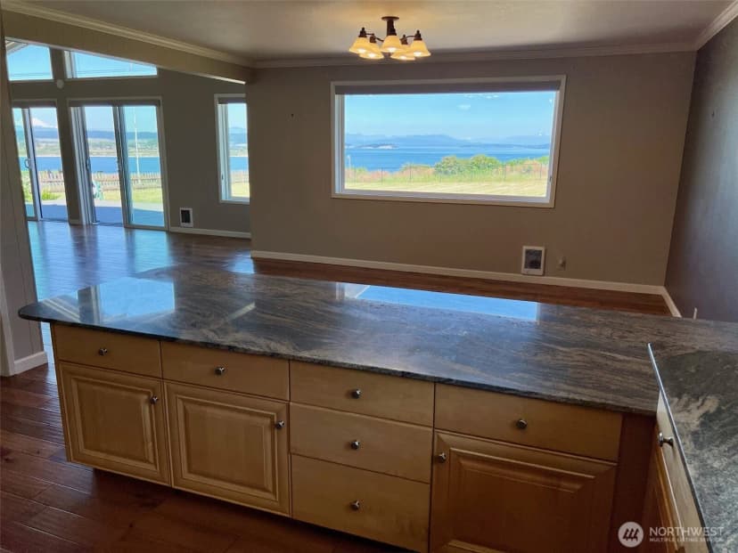 Property photo for 1412 Bonnie View Acres Road, Oak Harbor photo 9