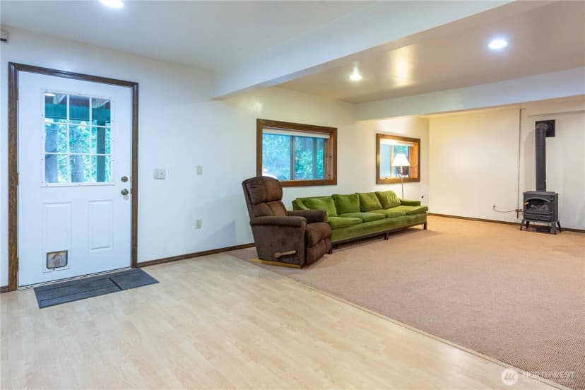 Property photo for 9005 108th Street Ne, Arlington photo 13