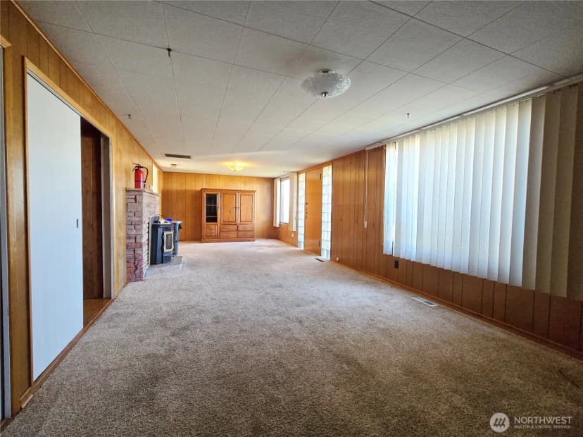Property photo for 390 W E Street, Forks photo 2
