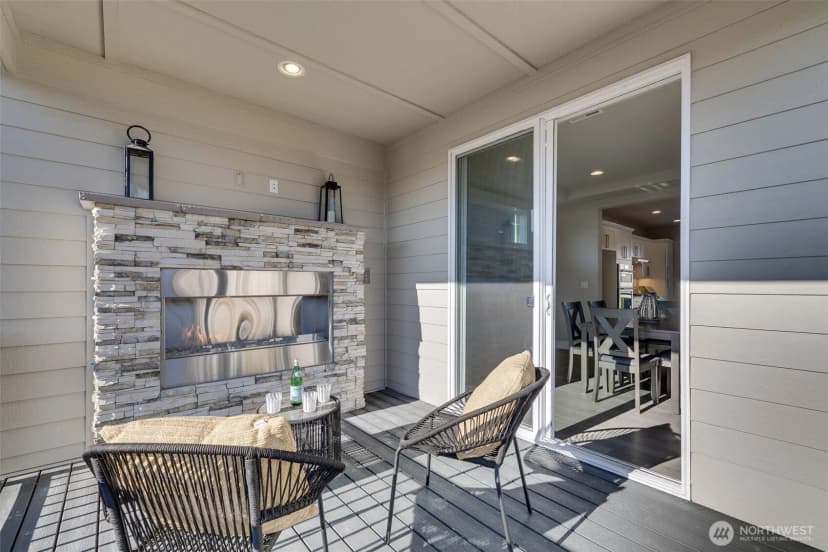 Property photo for 18517 2nd Drive Se, Bothell photo 10