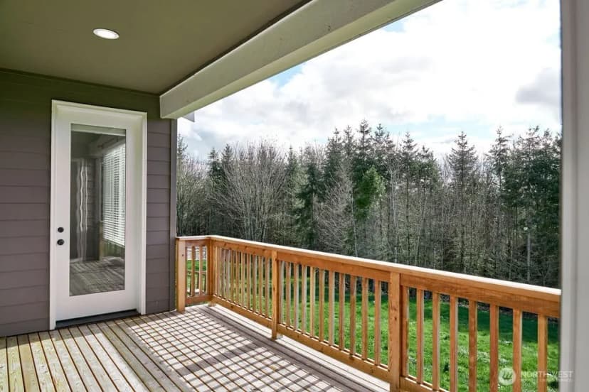 Property photo for 6727 167th Place Nw, Stanwood photo 16